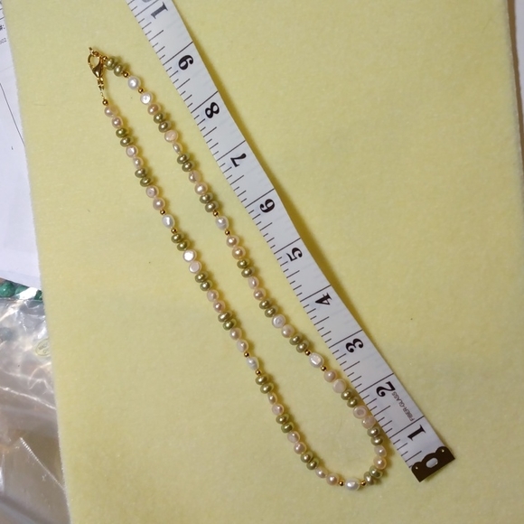 HAND CRAFTED Freshwater Pearl Necklace - Picture 3 of 3